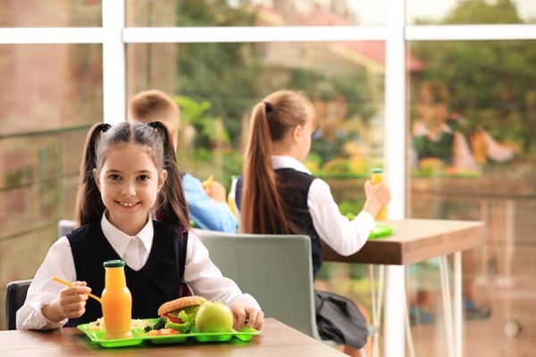 Як отримати пільги на харчування у школах і садочках
